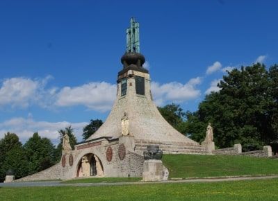 Muzeum Brněnska – Památník Mohyla míru